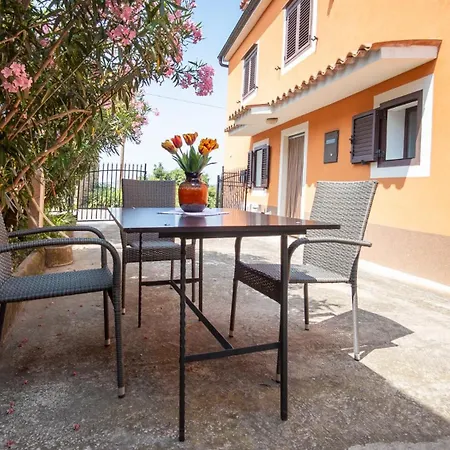 Hisa Emiliano Istrski Podezelski Oddih - Casa Emiliano Istrian Countryside Escape Padna